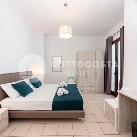 Mama Bed Bed & Breakfast 4*